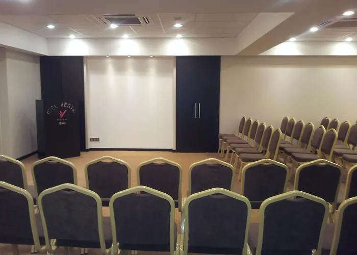 Vesta Fuar Hotel
