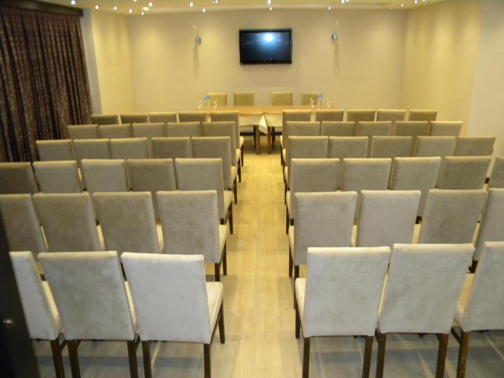 Hotel Vesta Fuar Izmir